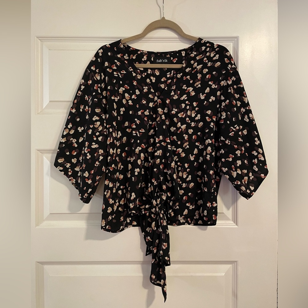 Fab’rik floral autumnal tie top